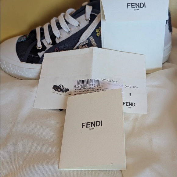 Fendi sneakers, size 9, canvas with glass beading, new, perfect condition. - Picture 11 of 13